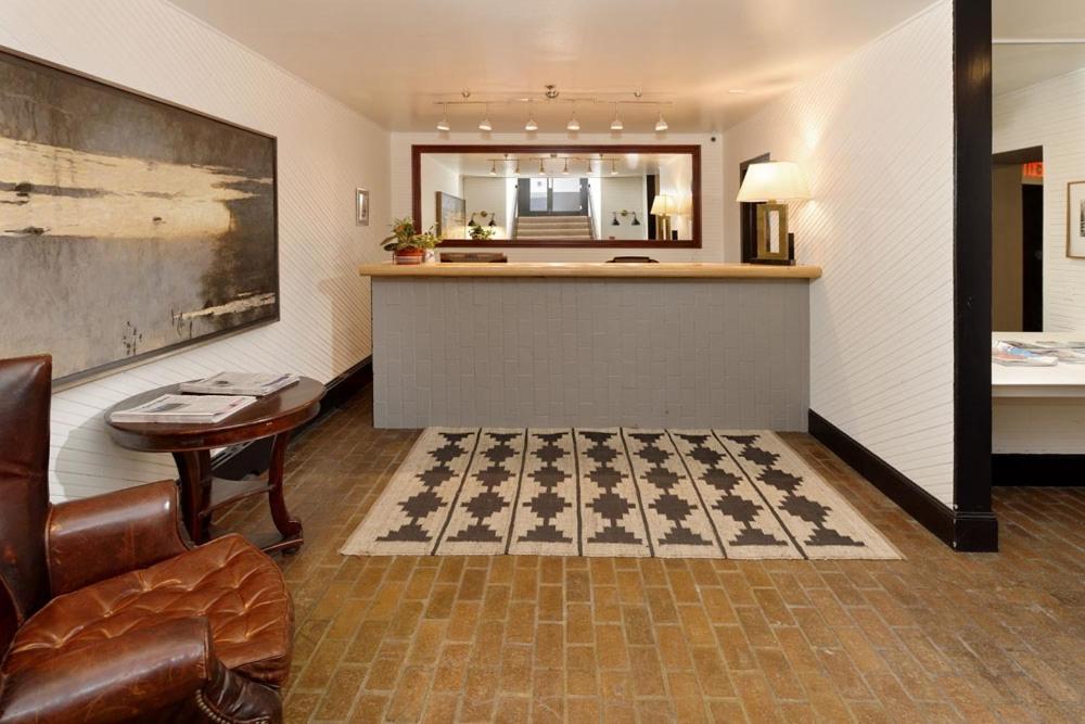 Independence Square Unit 313, Downtown Hotel Room In Aspen With Rooftop Hot Tub Kültér fotó